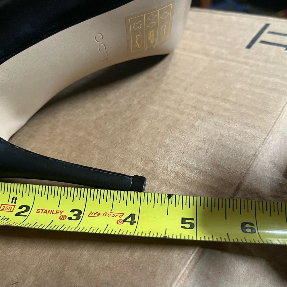 Aldo Basic Black Pump - image 4